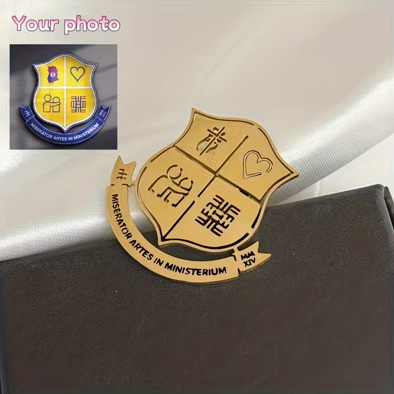 Брошь с индивидуальным логотип – обзор и цена Men Accessories Logo