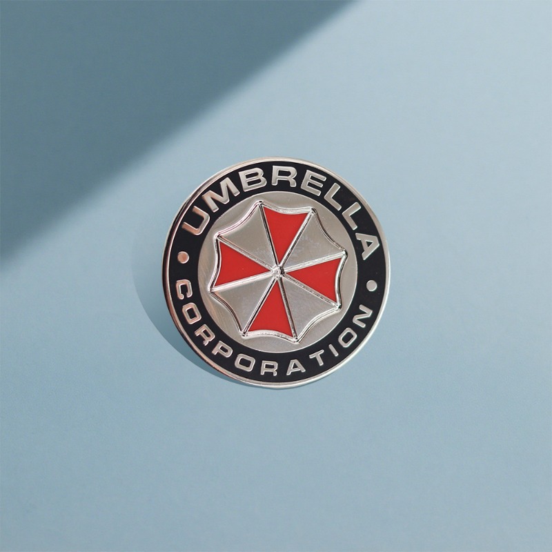Металлический значок с логотип – обзор и цена Men Accessories Logo